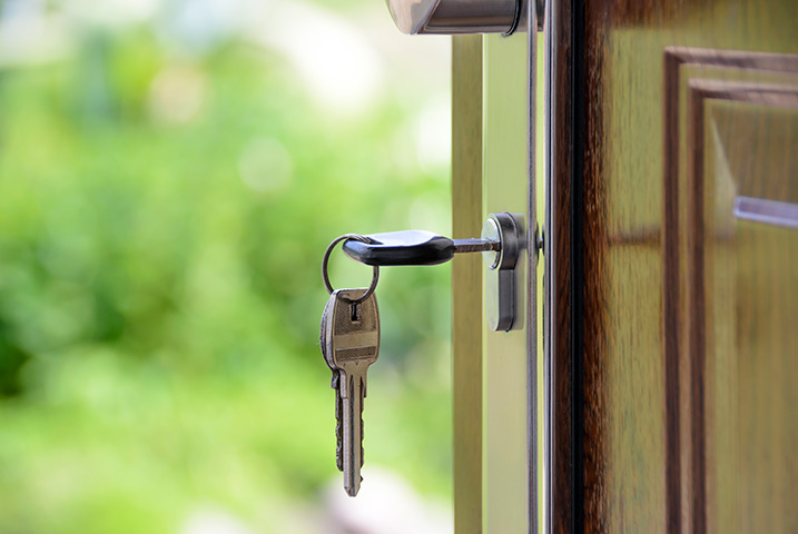 A2B Locks are able to provide local locksmiths in Sutton On Sea to repair your broken locks. 